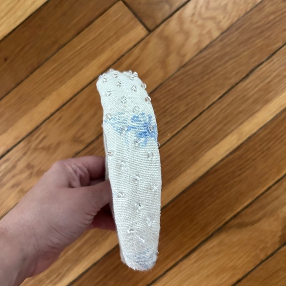 Lele Sadoughi Beaded Cream and Blue Floral Headband - Picture 3 of 5